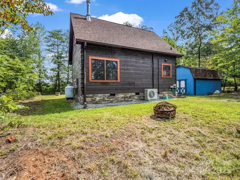 663 Fair Winds Dr, Tryon, NC 28782 photo 7
