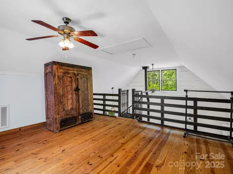 663 Fair Winds Dr, Tryon, NC 28782 photo 13