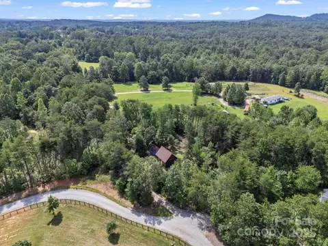 663 Fair Winds Dr, Tryon, NC 28782 photo 26