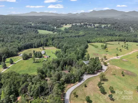 663 Fair Winds Dr, Tryon, NC 28782 photo 31