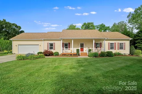 230 Blue Heron 57 Dr #57, Mills River, NC 28759
