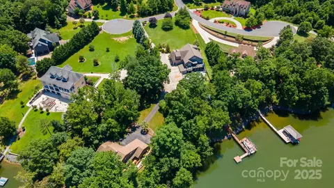 313 Sunset View Ct, York, SC 29745