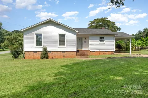 4816 Buckeye Ln, Gastonia, NC 28056