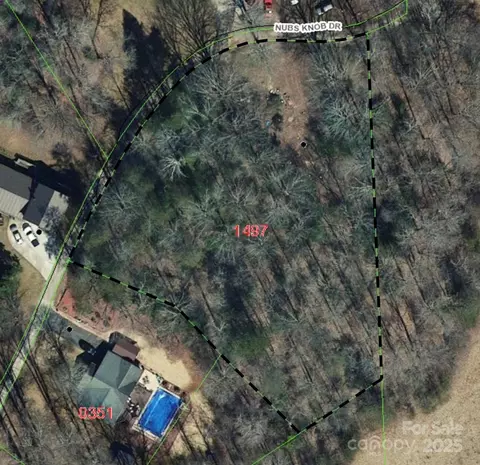 156 Nubs Knob Dr, Marion, NC 28752