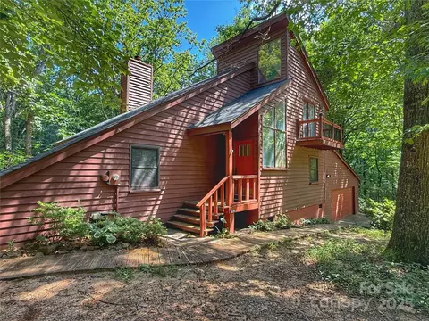 5685 Pine Ridge Dr, Connelly Springs, NC 28612