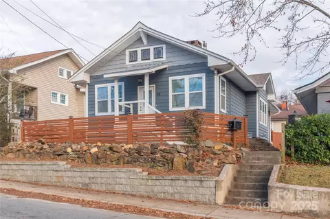24 Hanover St, Asheville, NC 28806