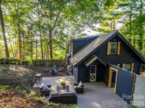 410 Mother In Law Ln, Burnsville, NC 28714