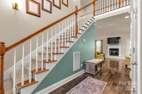 Entry Way - 4114 Flint Dr, Lancaster, SC 29720 photo 3 of 5