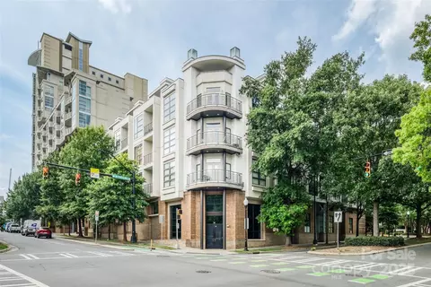 525 E 6th St, Charlotte, NC 28202