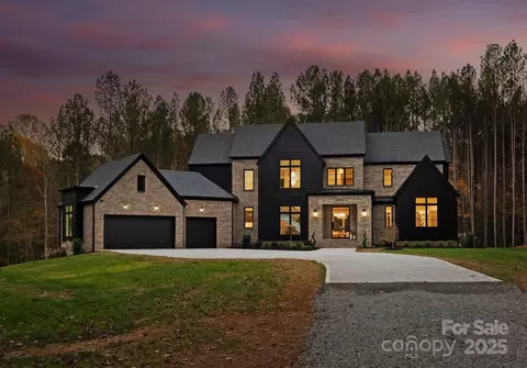 2572 Norton Ave, Denver, NC 28037