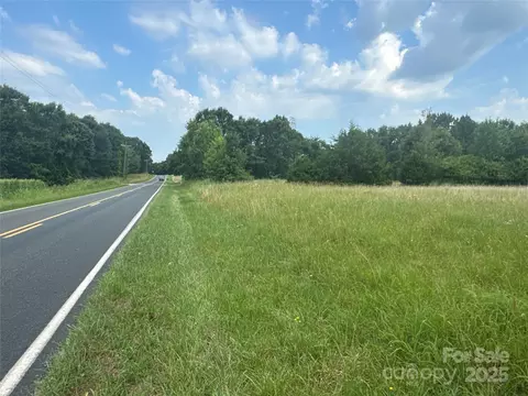 130 Rockford Rd, Boiling Springs, NC 28152