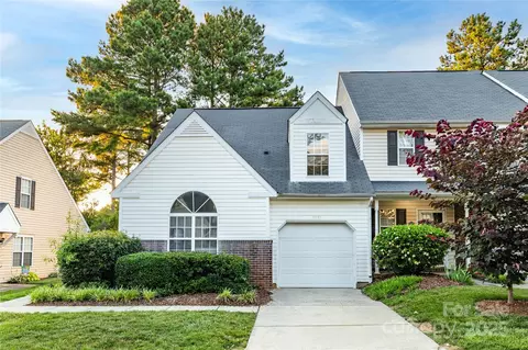 11531 Delores Ferguson Ln, Charlotte, NC 28277