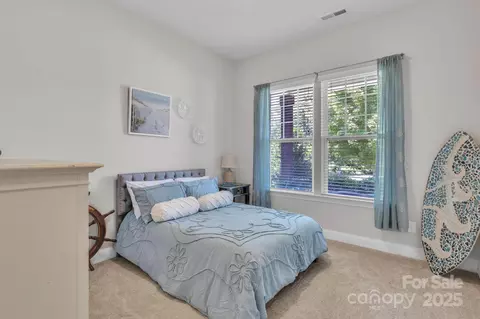 Bedroom - 1320 Torrens Dr, Monroe, NC 28110 photo 4 of 9
