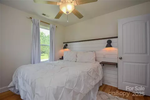 Bedroom - 1239 Mac Ln, Stanley, NC 28164 photo 1 of 4