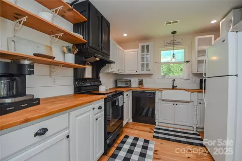 Kitchen - 1239 Mac Ln, Stanley, NC 28164 photo 1 of 3