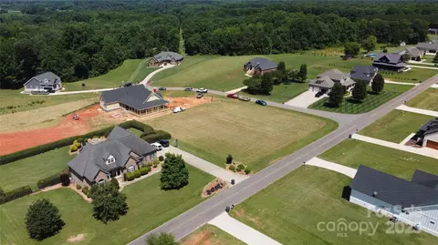 528 New Salem Rd, Statesville, NC 28625