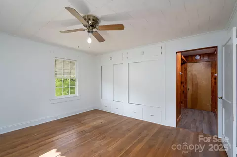 Bedroom - 2125 E Ridge Rd, Salisbury, NC 28144 photo 2 of 3