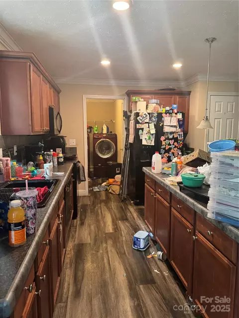 423 Crocus Ln, Sylva, NC 28779 photo 9