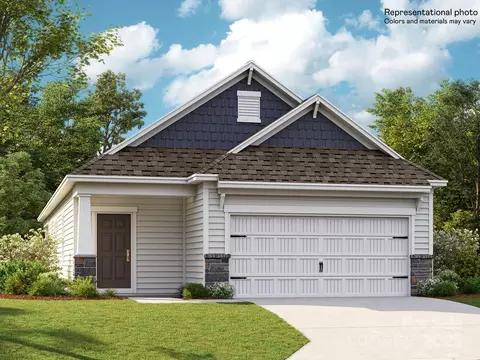 225 Runner Stone Ln, Fort Mill, SC 29715