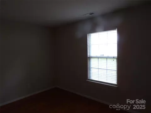 Bedroom - 569 River View Dr, Lowell, NC 28098 photo 3 of 3