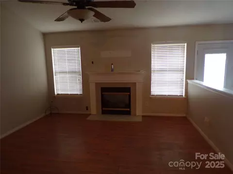 Living - 569 River View Dr, Lowell, NC 28098 photo 2 of 2