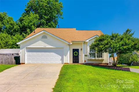 1706 Baylor Dr, Rock Hill, SC 29732