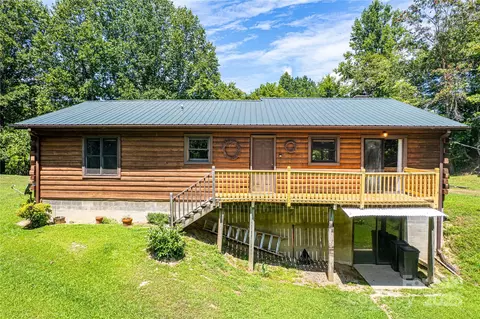 60 Treadway Dr, Marshall, NC 28753