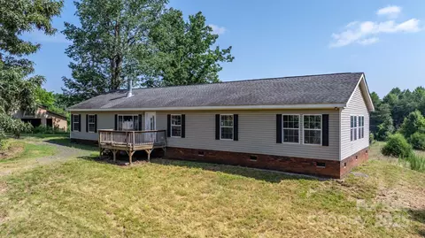 6314 Providence Church Rd, Vale, NC 28168