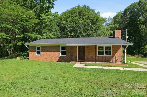 1108 Willoughby Rd, Monroe, NC 28110