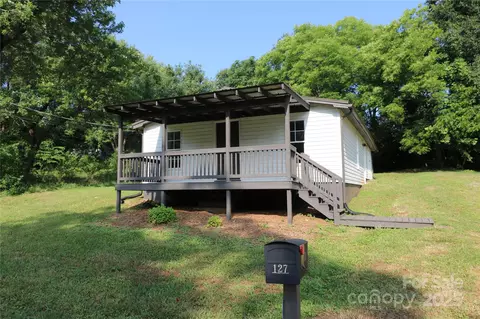 127 Setzer St, Spindale, NC 28160