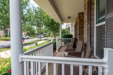 17745 Morehampton Ave, Cornelius, NC 28031 photo 4
