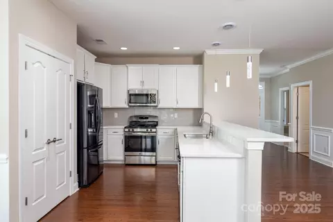 17745 Morehampton Ave, Cornelius, NC 28031 photo 9