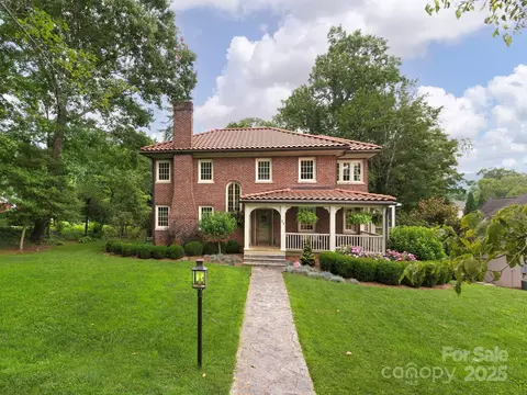 17 Marlborough Rd, Asheville, NC 28804