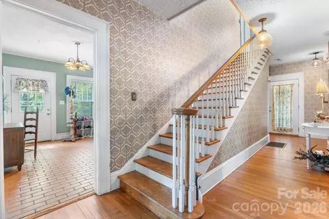 Entry Way - 313 E Main St, Morganton, NC 28655 photo 1 of 2