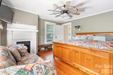 Bedroom - 313 E Main St, Morganton, NC 28655 photo 3 of 6
