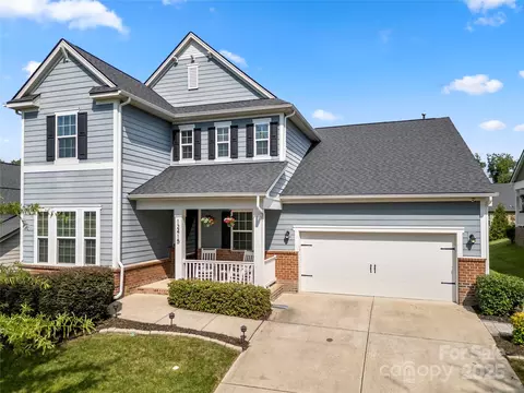 12415 Es Draper Dr, Huntersville, NC 28078