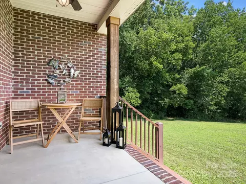 Exterior - 1011 Duntov Dr, Monroe, NC 28110 photo 4 of 7