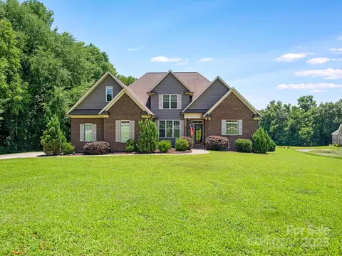 1011 Duntov Dr, Monroe, NC 28110