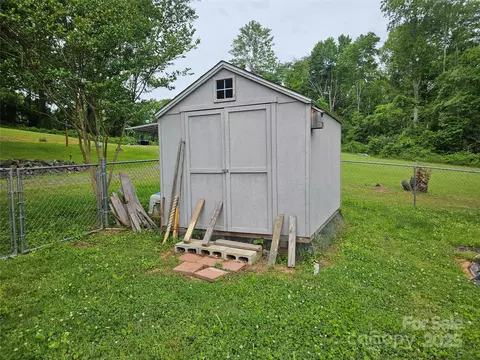 1982 Conley Rd, Morganton, NC 28655 photo 23