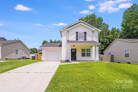 5116 Crane Point Dr, Charlotte, NC 28227
