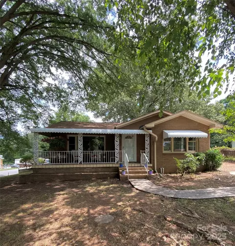 3702 Crawford St, Gastonia, NC 28052