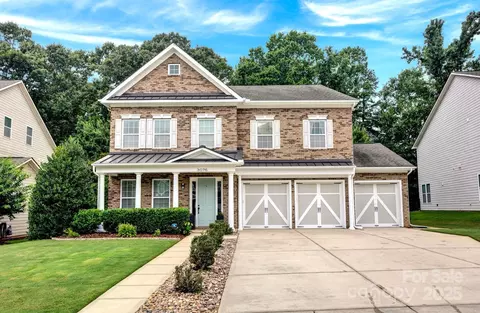 3076 Amaranth Dr, Tega Cay, SC 29708