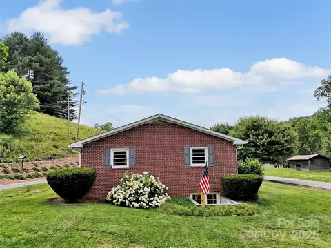 Other - 463 Golf Course Rd, Clyde, NC 28721 photo 8 of 10