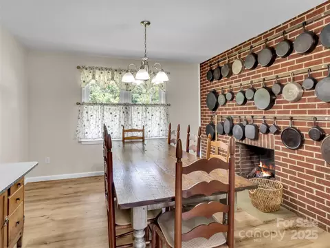 Dining - 463 Golf Course Rd, Clyde, NC 28721 photo 3 of 5