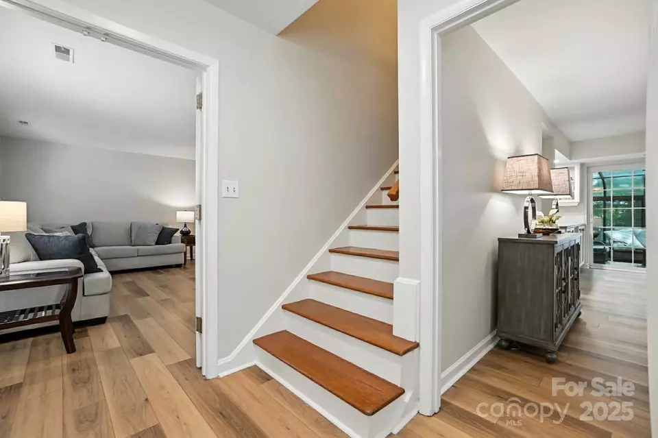 Entry Way - 9535 Hinson Dr, Matthews, NC 28105 photo 2 of 3