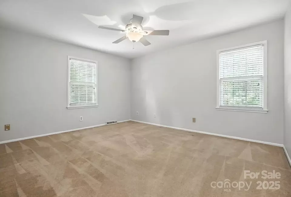 Bedroom - 9535 Hinson Dr, Matthews, NC 28105 photo 2 of 5