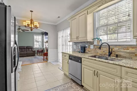 10825 Traders Ct, Davidson, NC 28036 photo 13