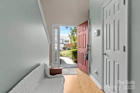 10825 Traders Ct, Davidson, NC 28036 photo 5