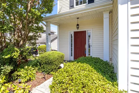 10825 Traders Ct, Davidson, NC 28036 photo 3