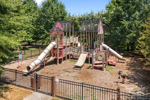 10825 Traders Ct, Davidson, NC 28036 photo 33